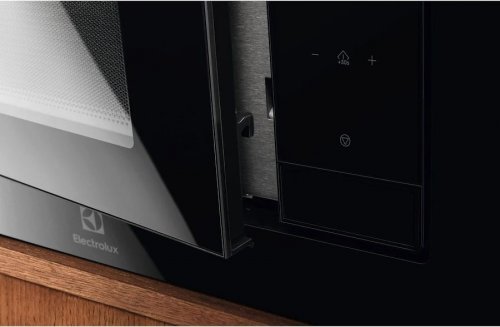 Microondas Electrolux LMS4253TBX