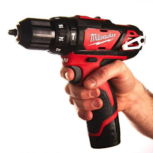 Milwaukee M12 BPD-202C