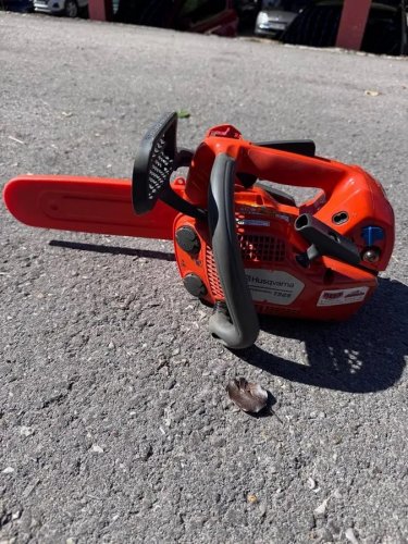 Motosierra Husqvarna T525