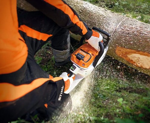 Motosierra STIHL MSA 300 C