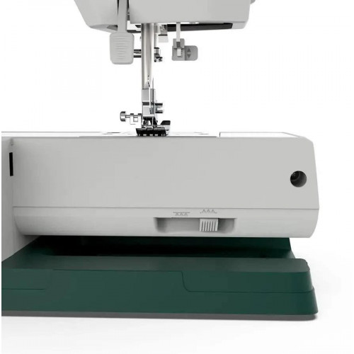 Necchi Q421A Máquina de Coser