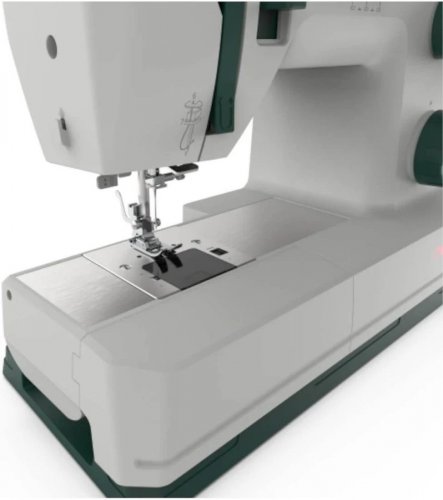 Necchi Q421A Máquina de Coser