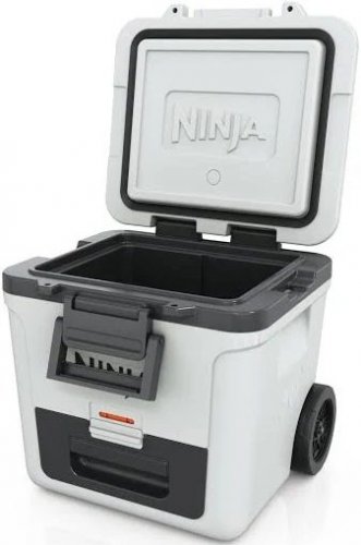 Nevera portátil rígida con ruedas Ninja FrostVault en
