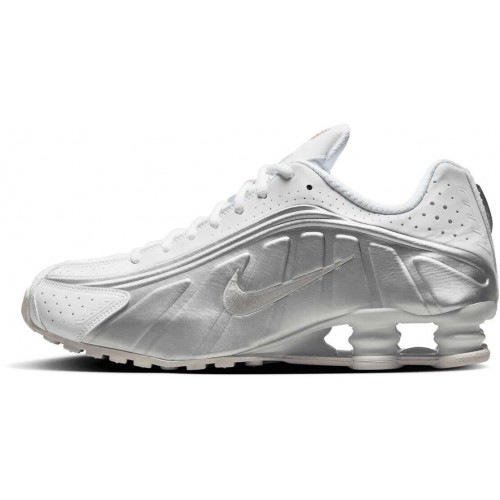 Nike Shox R4