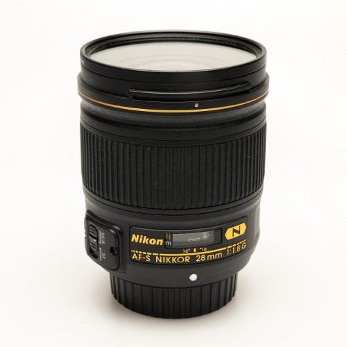 Nikon AF-S Nikkor 28mm f1.8 G