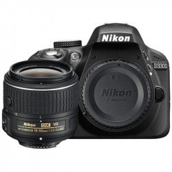 Nikon D3300 24.2MP + Objetivo AF-S DX NIKKOR 18-55mm f/3.5-5.6G VR II