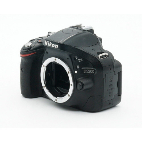 Nikon D5200