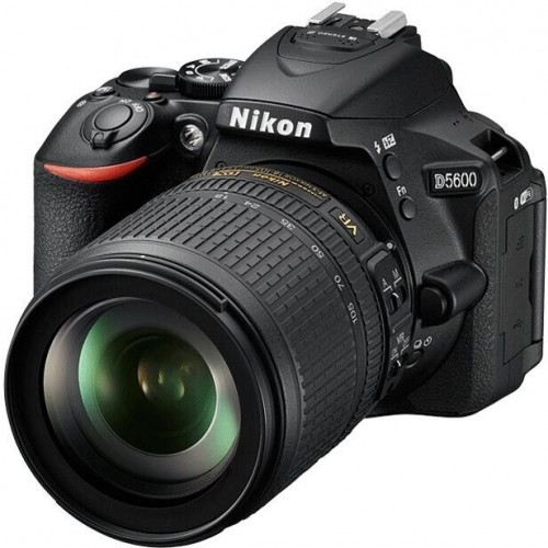 Nikon D5600