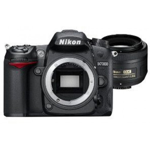 Nikon D7000