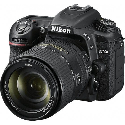Nikon D7500