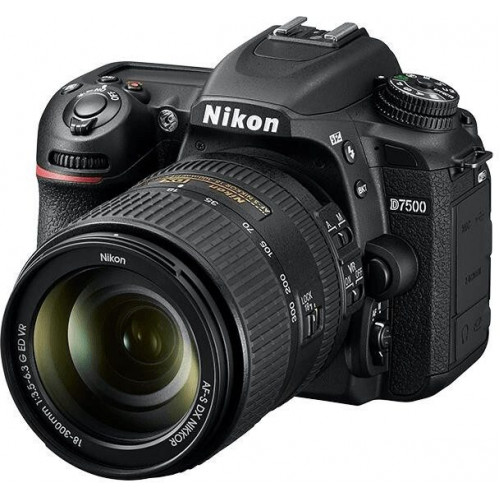 Nikon D7500