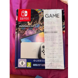 Nintendo Switch Oled Blanco Con Mario Kart 8 Deluxe Preinstalado