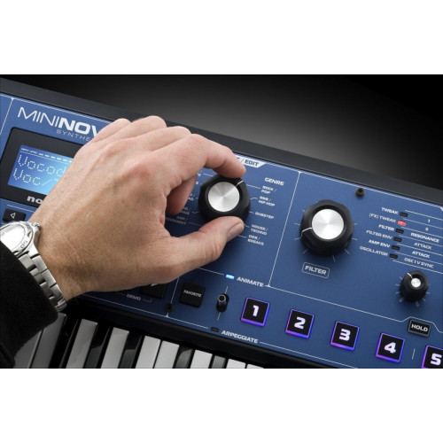 Novation MiniNova