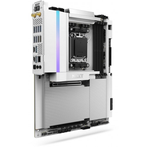 NZXT N9 X870E