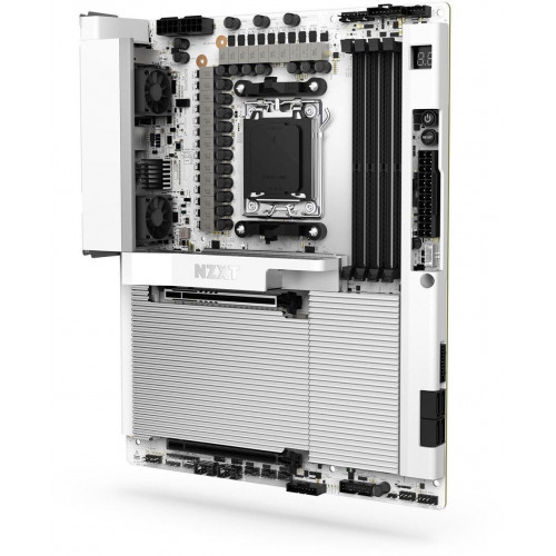 NZXT N9 X870E