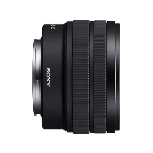Objetivo Sony FE 28-60mm F/4-5.6 para montura tipo E de Sony Negro