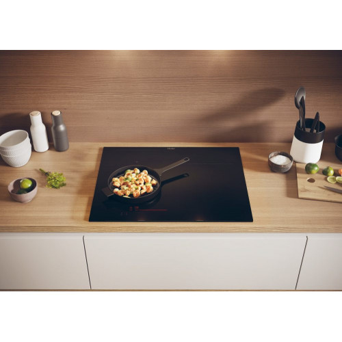 Placa de inducción Haier, 3 zonas + Zona Flex, WIFI, ID Series 2 - HAIFB53IRCS Negro