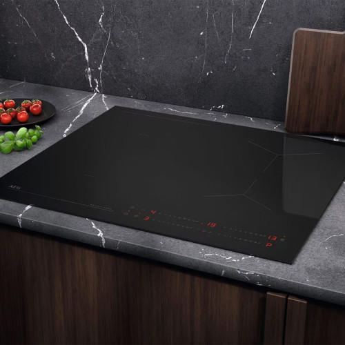 Placa inducción AEG con 3 zonas de cocción - TO63IQ0BIB Negro