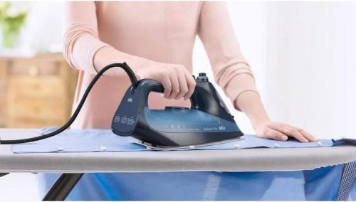 Plancha de Vapor Braun SI7160BL