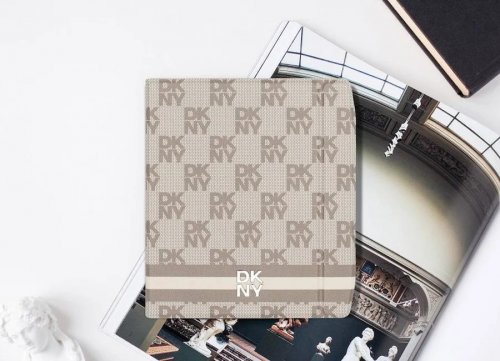 Pocketbook Era Color Fashion Edition Karl Lagerfeld con funda