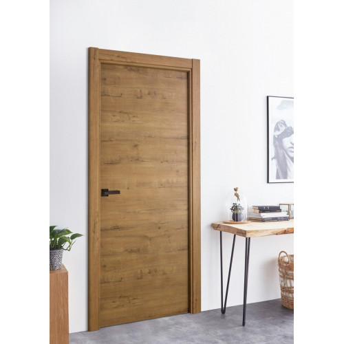 Puerta de interior abatible ciega maciza melamina Line Plus Oslo Gold roble apertura derecha cerco de 9x3 anchura 72.5cm