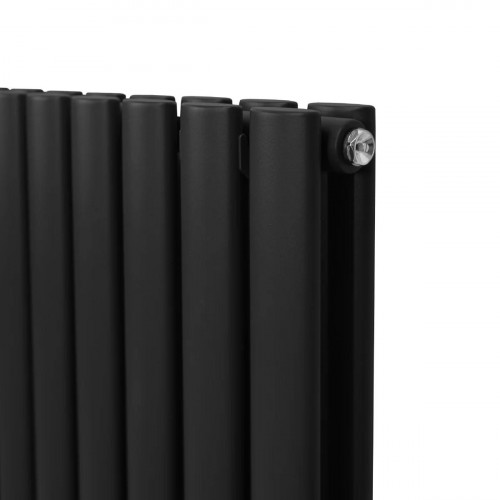Radiador De Columna Ovalada - 600mm x 780mm - Negro & Válvulas Cromadas TRV