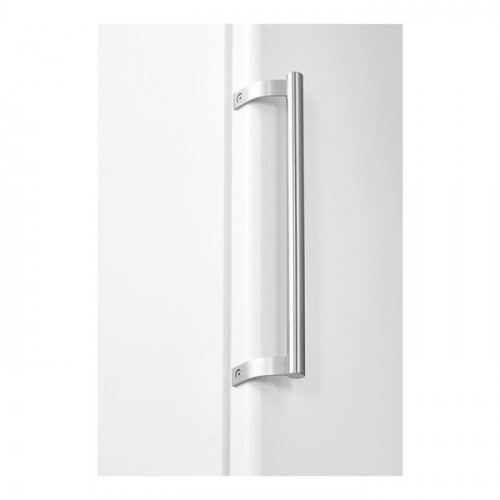 Refrigerador de 1 puerta VALBERG 1D 331 D W742C