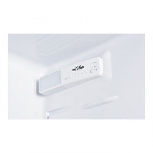 Refrigerador empotrado de 1 puerta VALBERG BI 1D 199 E W742C