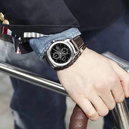 Reloj LG urbane w150 de color plata