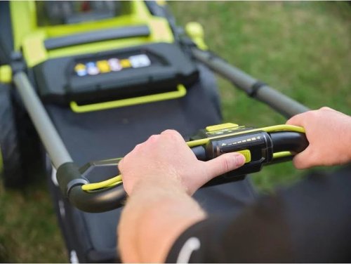 Ryobi 2 Cortacésped sin escobillas One+ RY18LMXSP51A-0 18 V