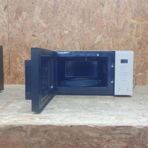 Samsung Microondas MG23T5018GE/et