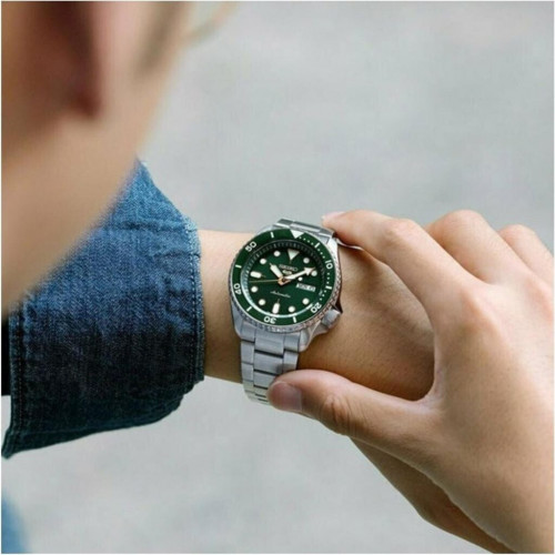 Seiko 5 Sports SRPD63K1
