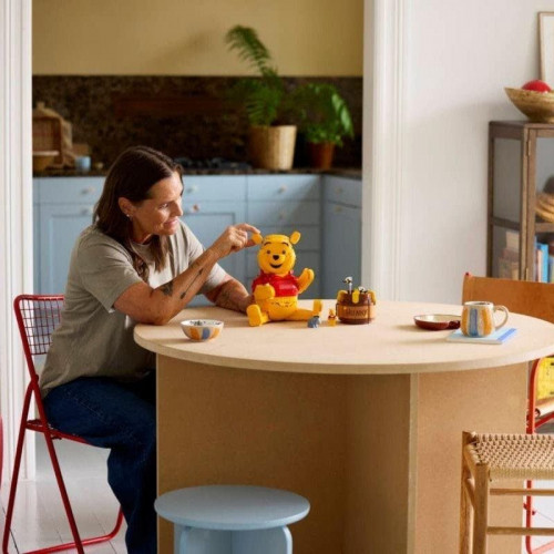 Set de construcción LEGO Disney Winnie the Pooh 43300 con figuras y accesorios