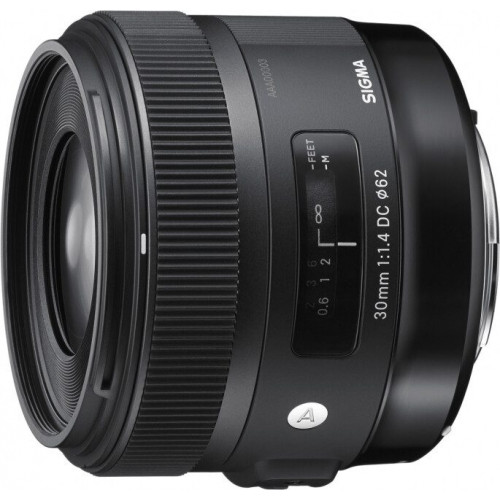 Sigma 30mm f1.4 DC HSM Art