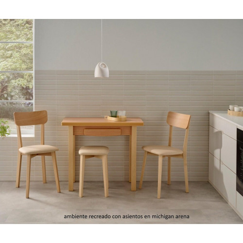 Silla de cocina Zaida con estructura de madera de haya natural y asiento michigan blanco
