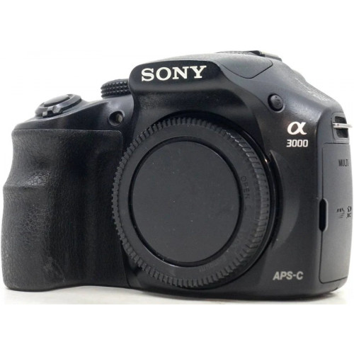 Sony α3000 ILCE-3000K - Cámara digital - sin espejo - 20.1 MP - APS-C - 3x zoom óptico lente OSS 18-55 mm - negro