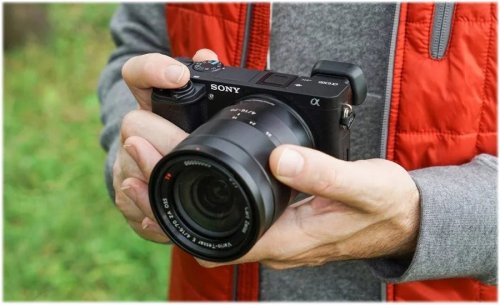 Sony Alpha a6300 Mirrorless Digital Camera