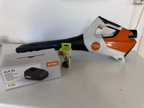 Soplador de batería STIHL BGA 30