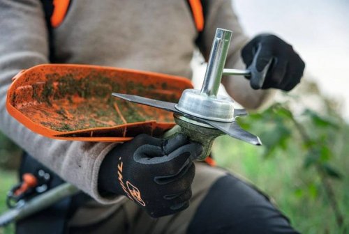 STIHL Desbrozadora FSA 200 R