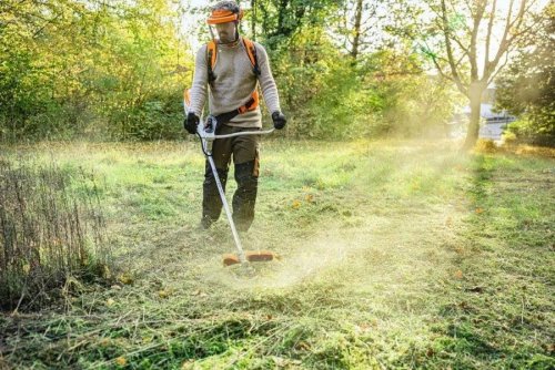 STIHL Desbrozadora FSA 200 R