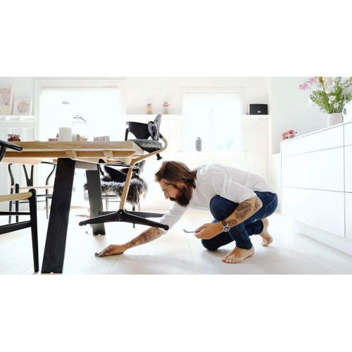 Stokke Nomi high chair