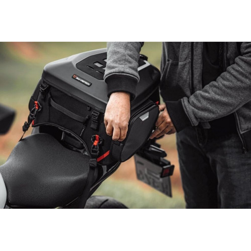 SW-Motech Bolsa trasera Pro Rearbag 1680D nailon ballistic 22-34 l. negro/antracita
