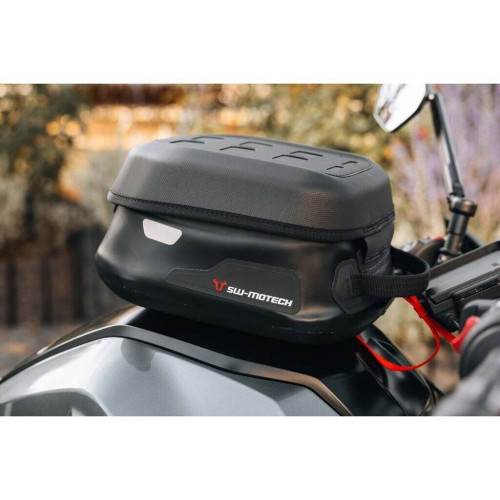 SW-Motech PRO Micro WP tank bag 4 l. Waterproof black