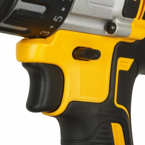Taladro percutor DeWalt DCD996P2