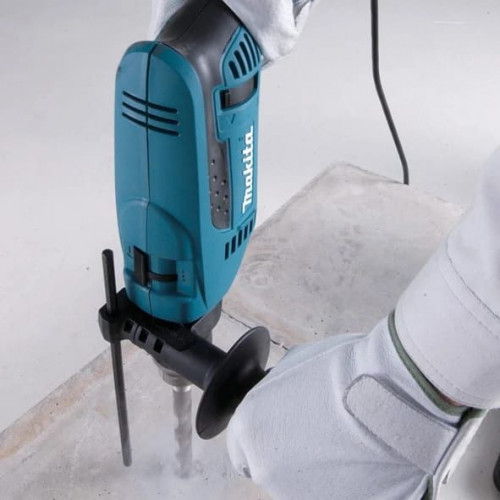Taladro percutor Makita HP1641K - 680w 13mm con maletín
