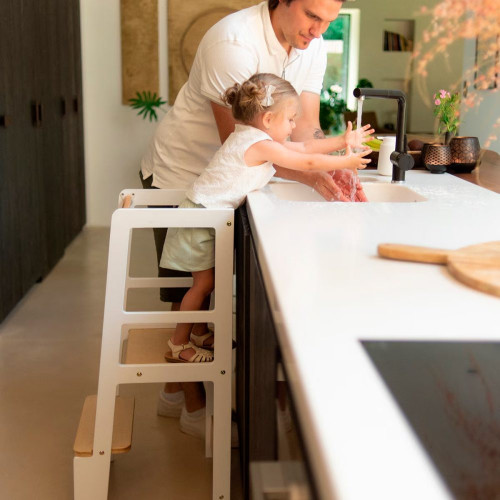 Torre de aprendizaje CHILDHOME modelo CHLTNW Montessori blanco/natural Natural