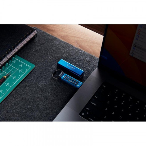 Unidad flash Kingston IronKey Keypad 200C 256GB USB-C cifrada IP68 Azul
