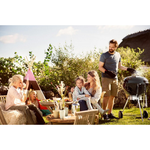 Weber Master-Touch GBS 57 cm