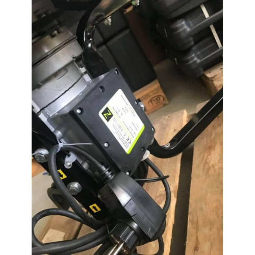 Zipper ZI-GRM1100